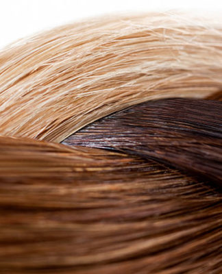 Jak zmienić się z blondynki w brunetkę? Jak zmienić się z blondynki w brunetkę?