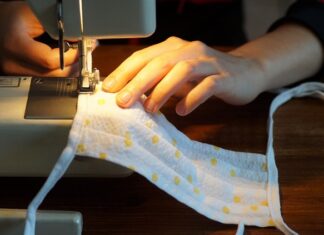 Jak się nazywa płachta u fryzjera? Jak się nazywa płachta u fryzjera?