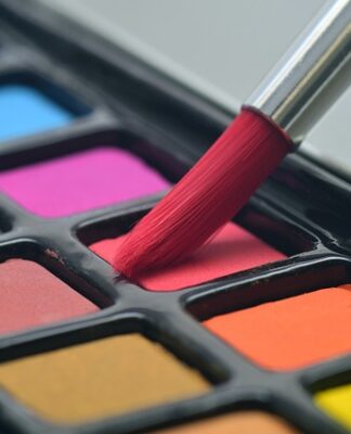 Jak malować się fluidem? Jak malować się fluidem?